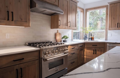Government Camp House | Newly Built/Furnished Quiet Lux Ski-In/Out Hot Tub