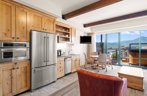 Kimball Junction Condo | Newpark 419-A | Private Hot Tub | Kitchenette | Mountain & Preserve Views | Top Floor | End Unit