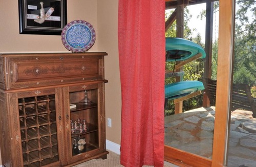 Laurel Lakes Cabin | Nice Views, Lake Access, 2 Kayaks, Log Home, Paved Roads - Honey Bee Hill