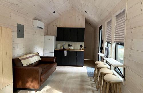 Corinth House | Nordic-Inspired Tiny Cabin Near Lake George & Hudson River, New York