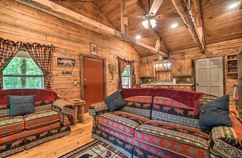 Sautee Nacoochee House | North Georgia Mtn Escape w/Hot Tub & Games!