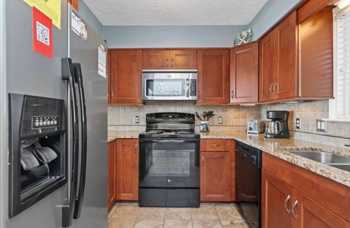 Caswell Beach Condo | Ocean Front Paradise. Relaxing beach front condo with all the comforts of home.