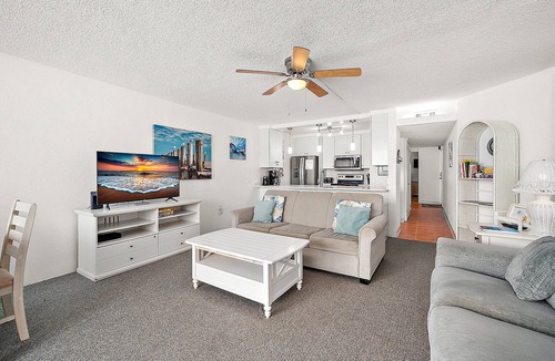 Little Salisbury Condo | Oceanfront 2 Bed/2 Bath, Sleeps 8, Outdoor Pool