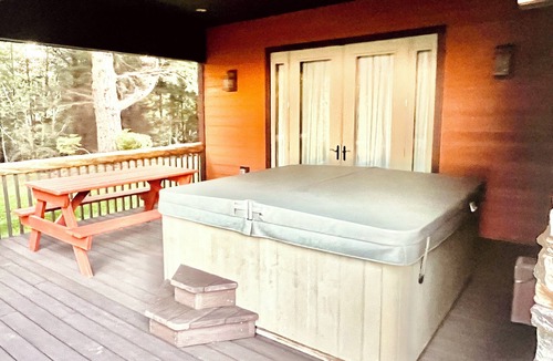 Gold Beach House | Oceanfront Gold Beach Estate, An Exclusive Private Coastal Retreat for Your Stay