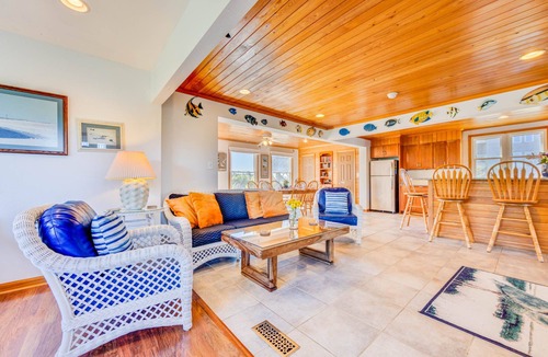 Avon House | Oceanfront Home with Private Beach Access, Wet Bar, Grill, and Smart TV