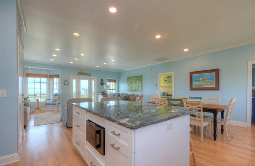 Long Beach House | Oceanfront Oak Island home 'Luck and Laughter' with 5 bedrooms, sleeps 14!