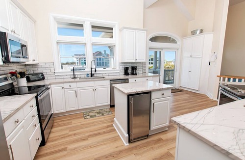 Pine Island House | OCEANFRONT, Ocean Views, ELEV, Pool, Pool Table, Priv Beach Access, PI187, Right On The Beach