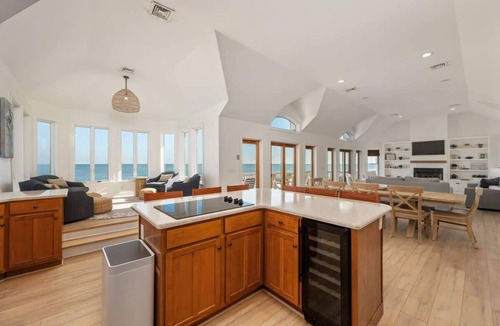 Corolla House | Oceanfront, Pool & Hot Tub, Game Room, EV Charger