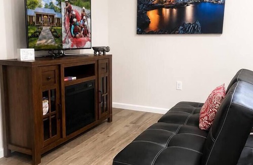 Benton House | Ocoee Adventure Studio Near Whitewater - Pet