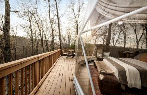 Wardensville Other | Outstanding Dome with Fire Pit and Hot-tub in Wardensville, West Virginia