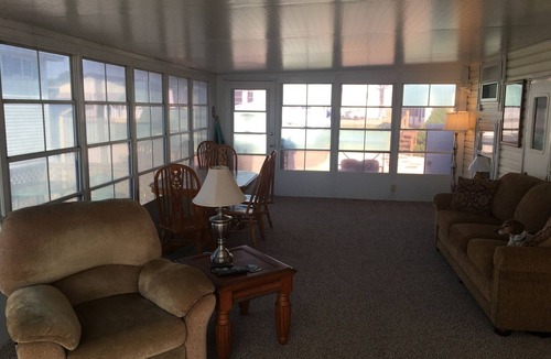 Earlville House | Overlooking the waters of the Chesapeake Bay