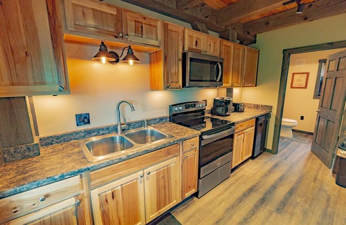 Ohiopyle Cabin | Panoramic Point Cabin - Beautiful Mountain Retreat for Families