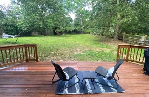 Annapolis Cottage | Peaceful Escape: Bay Ridge Cottage by the Bay