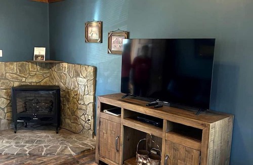 Springmaid Mountain Cabin | Pet-Friendly Cabin in North Carolina for Amazing Getaways in the Mountains