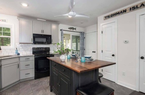 Tilghman House | Pet-Friendly Cottage on Tilghman Island | Minutes to St. Michaels
