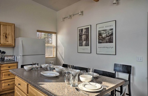 Fritz Creek Apartment | Pet-Friendly Duplex w/Northern Lights Aurora View