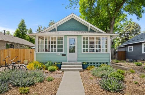 University Park House | Peterson Retreat - Hot Tub, Bikes, Old Town