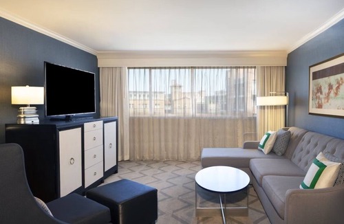West End Hotel | Pets are Allowed Here! 4 One Bedroom Suite Units, Near the Wharf Complex