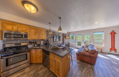 Eden Condo | Powder Mountain Base Camp - Moose Hollow Ski and Golf