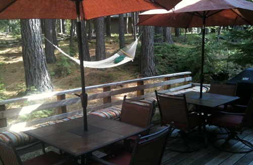 Black Butte Ranch Cabin | Prime August Days Avail! Charming & Updated Black Butte Ranch Fairway Golf Home