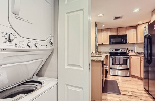 LoDo Condo | Prime location Downtown Denver Cozy 2-bedroom condo in peaceful Denver