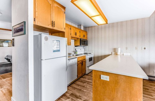 Historic Bayfront Condo | Private Bayfront Home with Fishing Dock - Dogs Welcome