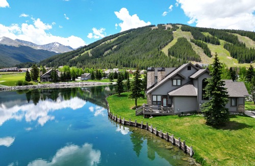 East Village at Copper House | Private Mountain Town home Pet Friendly - with Great Views! WD12