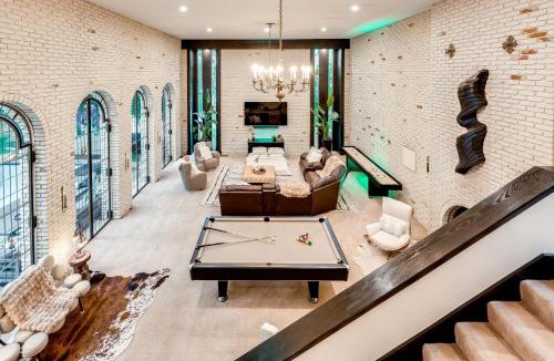 Denver House | Private Poolside Paradise: Attached Home by Denver
