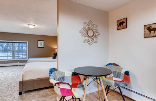 Lake View Meadows Apartment | Private suite with kitchenette, gorgeous views, minutes from Frisco and Breck