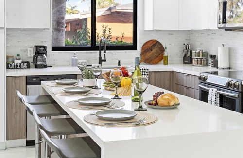 Olympia Heights House | Private Yard & BBQ, Island Kitchen, Fully Renovated Home - Near Miami & MIA