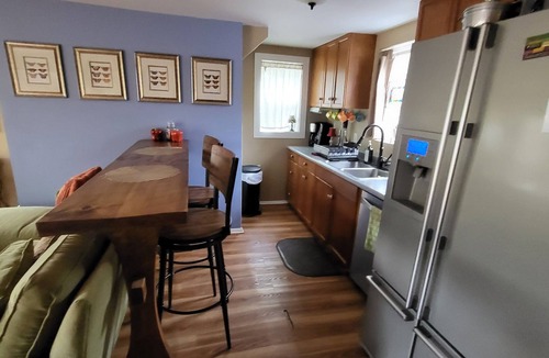 Falling Waters House | PROMO 5% WEEKLY AND 10% MONTHLY DISCOUNT! Beautiful river in front of home