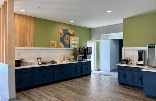 Georgetown Hotel | Quality Inn & Suites Georgetown - Seaford