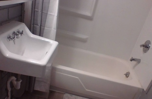 Wheeling Apartment | Quiet and comfortable fully furnished 1 bedroom apartment.