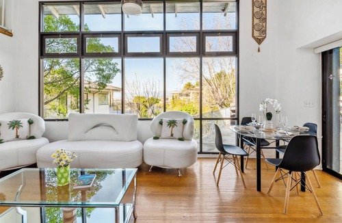 Studio City House | Quiet Mountain Home with Stunning Views near Universal Studios Hollywood