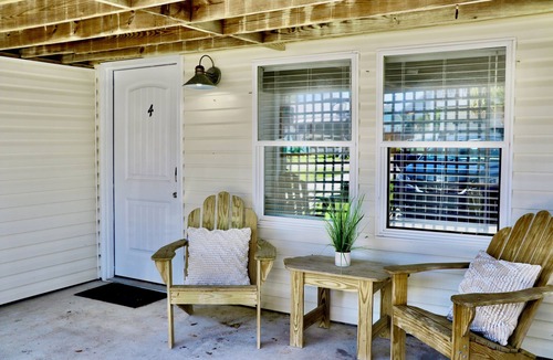 Kure Beach Apartment | Rest Ashored 3 minute walk to beach! Surf & Sun Haven: Steps to Shore