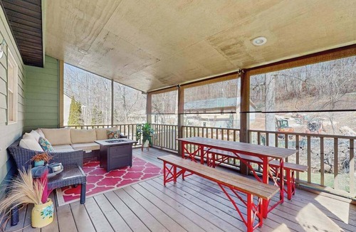 Sylva House | Ripple Run