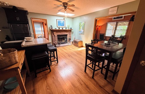 Lansing Cabin | River Access & Mtn Views | Porch Swing & Fireplace | Near West Jefferson