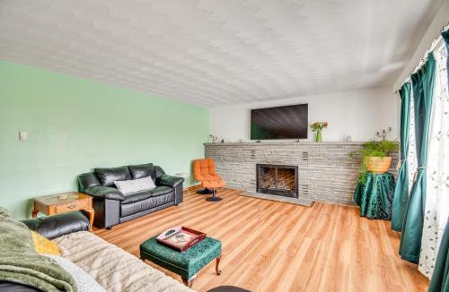 Byron House | Rural Byron Retreat w/Scenic Surroundings + Yard!