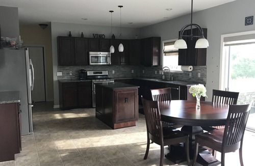 Saratoga Springs House | Saratoga track/vacation house rental in quiet setting 4.5 miles from the track