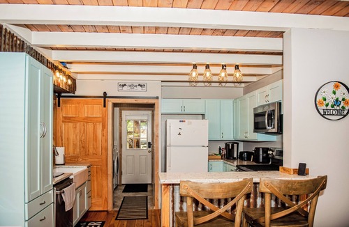 Kalama House | Scenic Views! Riverfront Kalama Home, Pets Welcome