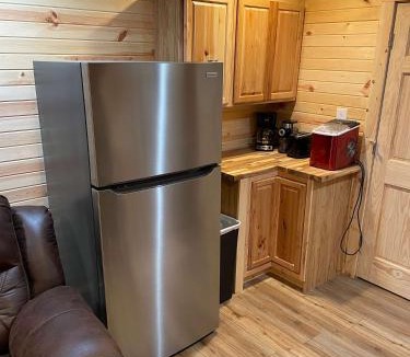 Gilbert House | Secluded Cabin with King size bed
