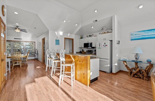 Monteray Shores House | Semi-sound front, private pool- optional heat, hot tub, corn-hole court, views
