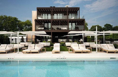 Westhampton Beach Hotel | Seven Beach Lane