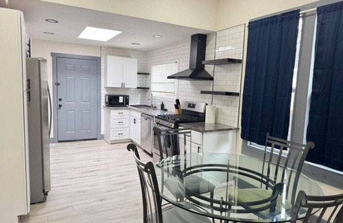Barnum West House | Shared Room near Downtown Denver & Lake - Room #4
