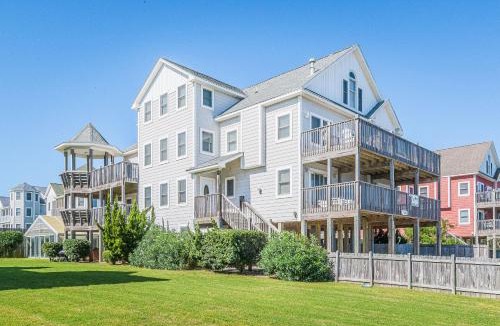 Kill Devil Hills House | Silver Lining - KDH MP 8, Beach 100 Yds, Indoor Pool All Year, Hot Tub, Pets OK, Flex Stays