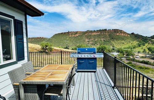 Fort Collins House | Skyline by the Lake – Fort Collins vacation Home by Horsetooth Reservoir.