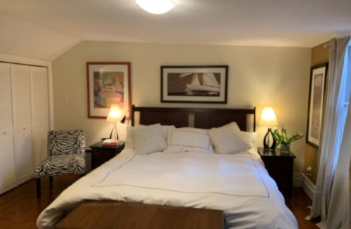 Kingston House | Solar Eclipse Special: Home in Downtown Historic Kingston