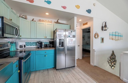 Colington Harbour House | Sound Waves - Colington Harbor, Canalfront w/Access, Pets OK, Community Pool, YR Flex Stays