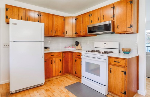 Honeoye House | Southwest Sunrise: Perfect Family Retreat + Stunning Sunsets!