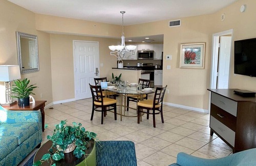 Weston Apartment | Spacious 1 BR | Vacation Village At Weston